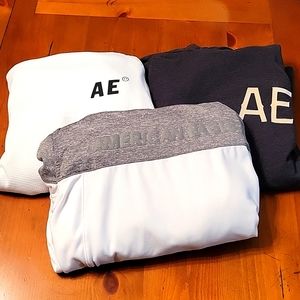 American Eagle Sweatshirt Bundle